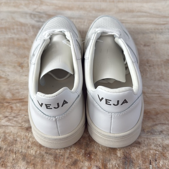 Veja V-10 Sneakers {Full White/Natural} 8/39 - Picture 7 of 11